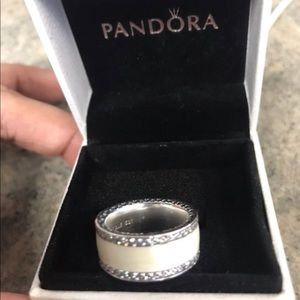 Pandora Band ring